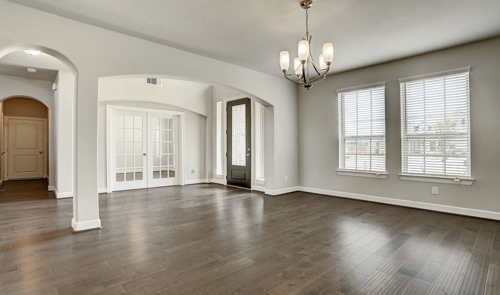 Elegant dining room