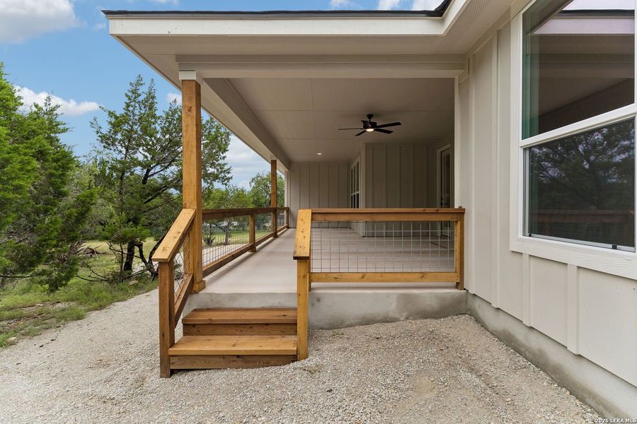 Exterior details and patio area of a home in , Canyon Lake (Image 20).