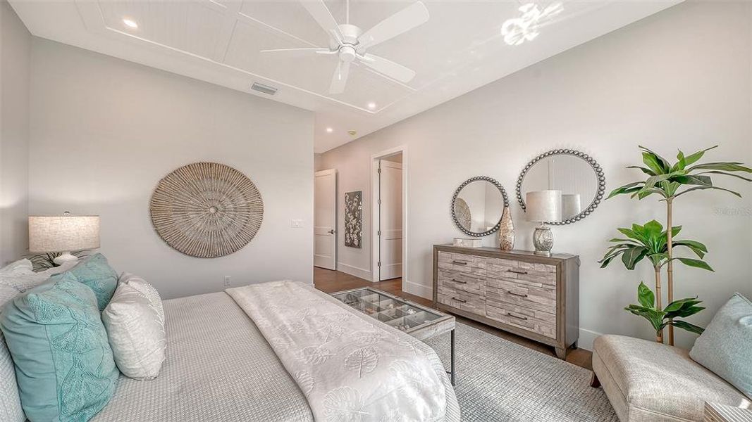 Furnished interior view inside a new home in , Bradenton (Image 11).