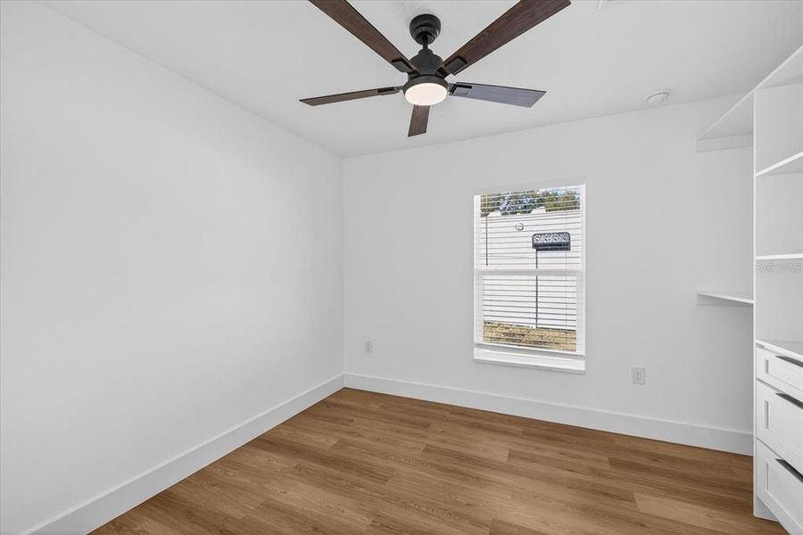 Spacious, unfurnished interior of a new home in , Tampa (Image 20).