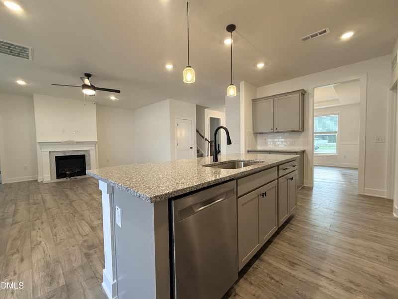 LOT 48 16