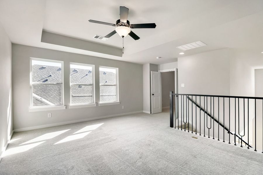 2613 Grinnel - Game Room