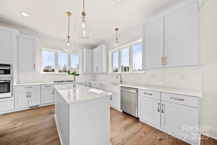 Furnished interior view inside a new home in , Midland (Image 11).