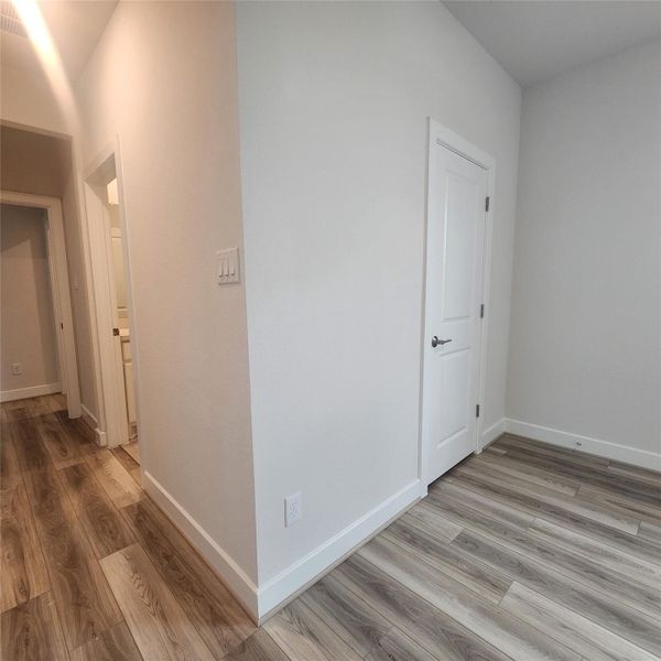 4th bed room suite 4th bed room suite