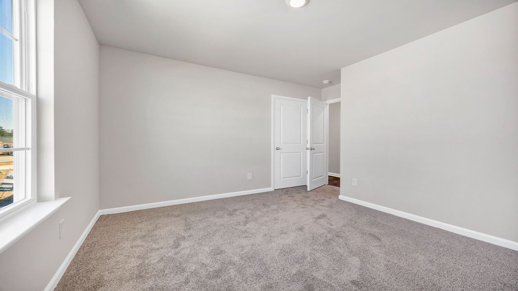 Spacious, unfurnished interior of a new home in The Park at Wilkinson, Orangeburg (Image 22).