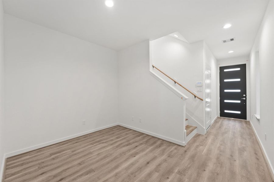 Spacious, unfurnished interior of a new home in Highland Commons, Houston (Image 14). Spacious, unfurnished interior of a new home in Highland Commons, Houston (Image 14).