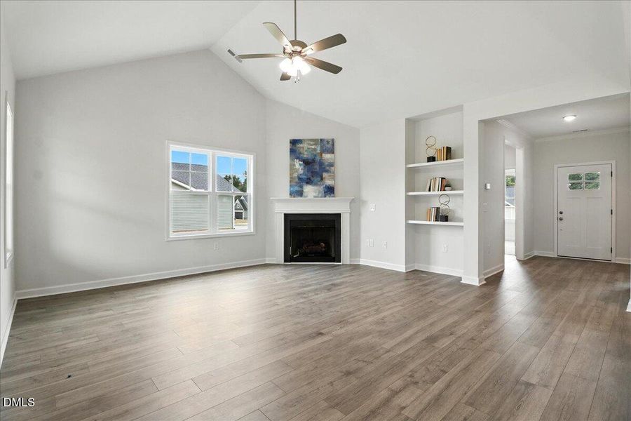 14-209 Creeks Edge Dr-14