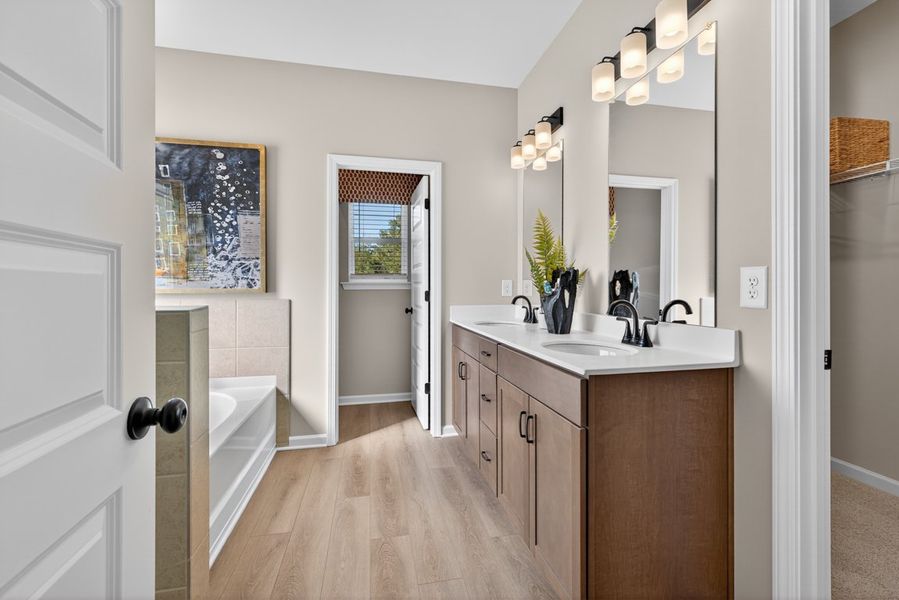 The Buford II - Owner's Bath