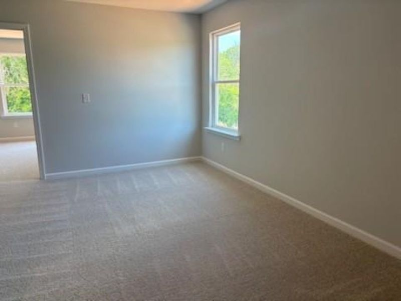 Spacious, unfurnished interior of a new home in Cedar Farms, Winder (Image 13).