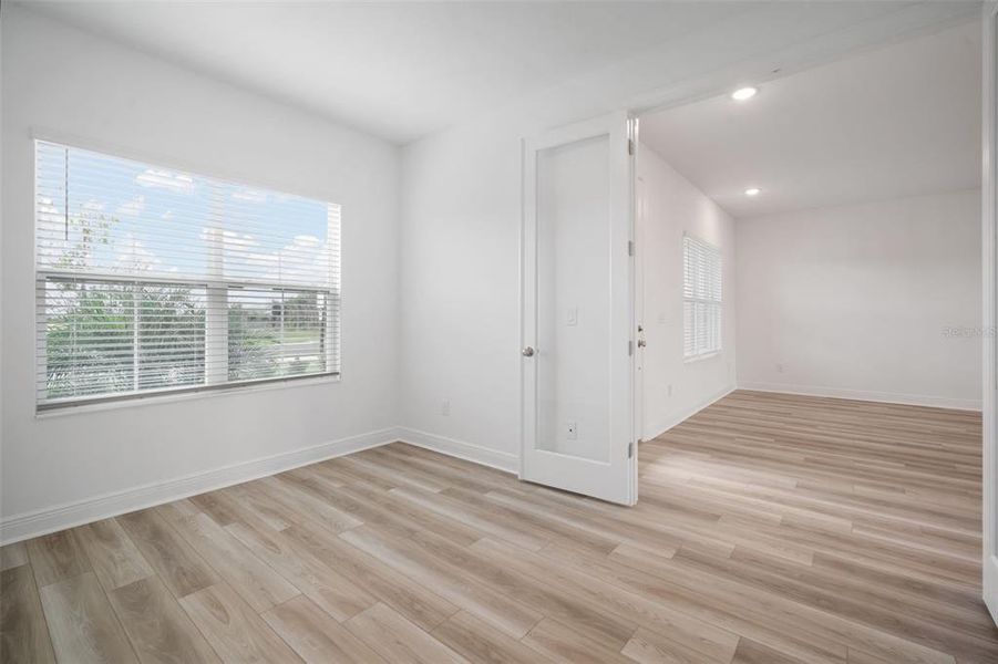 Spacious, unfurnished interior of a new home in North River Ranch, Parrish (Image 31).