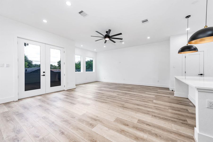 Spacious, unfurnished interior of a new home in , Houston (Image 27). Spacious, unfurnished interior of a new home in , Houston (Image 27).