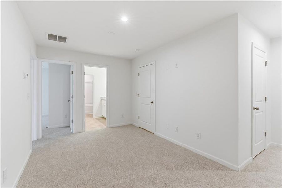 Spacious, unfurnished interior of a new home in Silver Leaf, Dawsonville (Image 26).