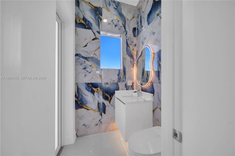 Furnished interior view inside a new home in , Lehigh Acres (Image 8).