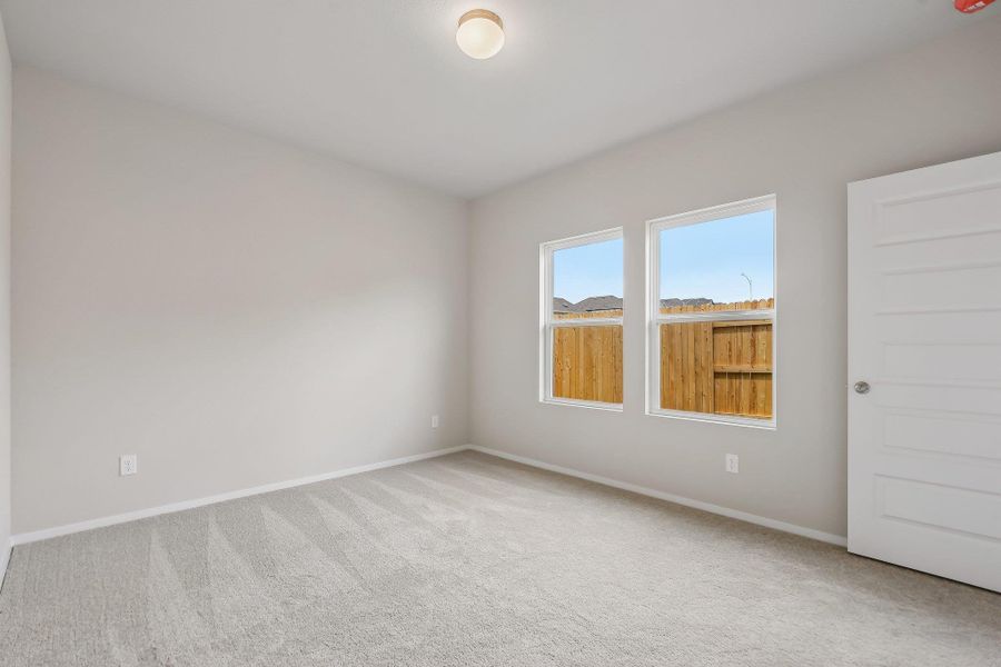 Spacious, unfurnished interior of a new home in Edgebrooke, Pflugerville (Image 12).