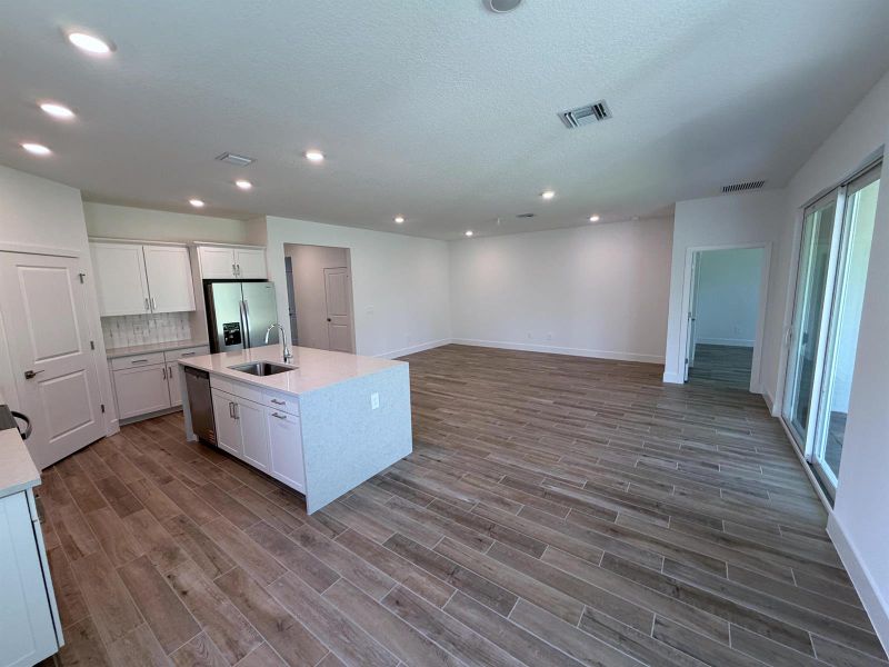 Lot 7 great room Lot 7 great room