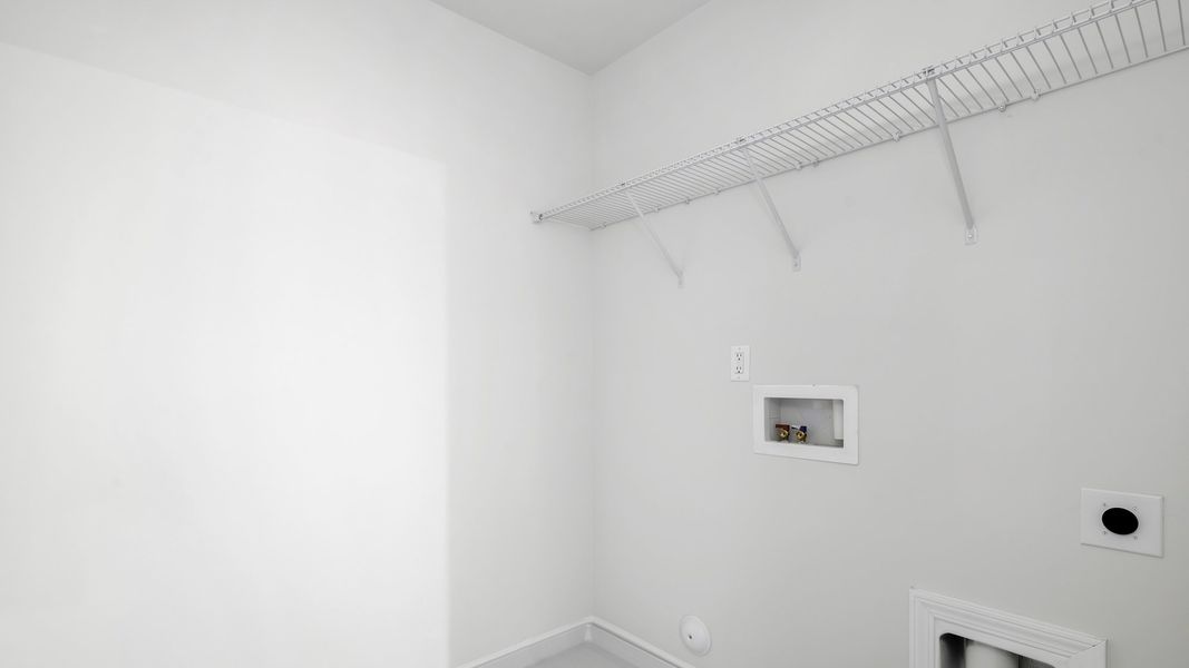 Spacious, unfurnished interior of a new home in The Meadows at Kinsley, Jamestown (Image 14).