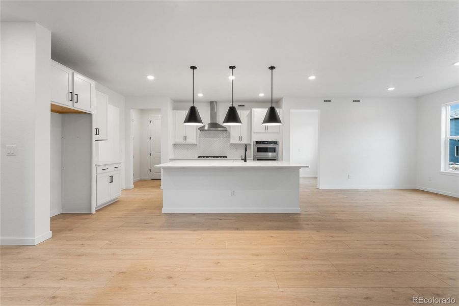 Furnished interior view inside a new home in Sterling Ranch, Littleton (Image 12).