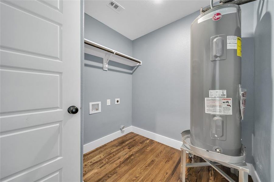 Image 20 of a home in .