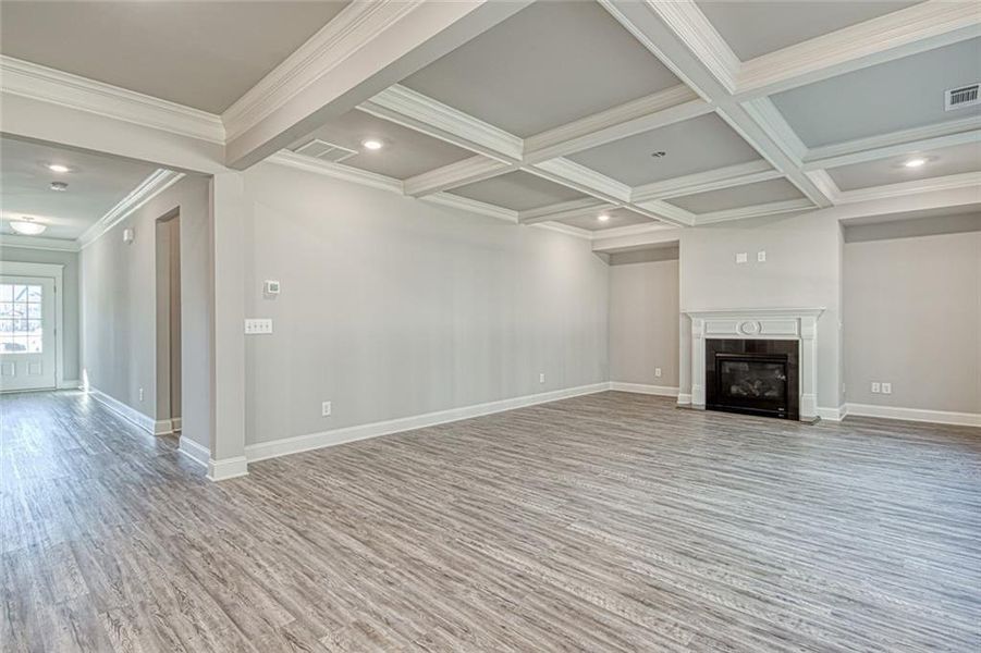 Spacious, unfurnished interior of a new home in Enclave at Logan Point, Loganville (Image 30).