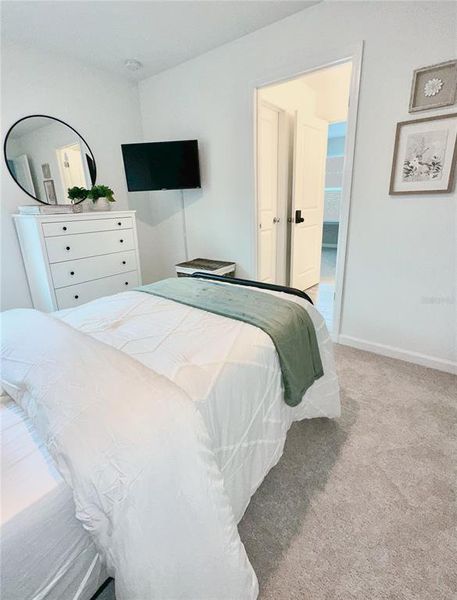 Furnished interior view inside a new home in , Gainesville (Image 13).