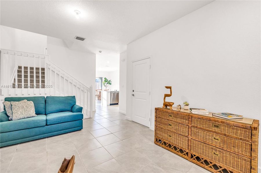Furnished interior view inside a new home in Westview: Nantucket Collection, Miami (Image 16). Furnished interior view inside a new home in Westview: Nantucket Collection, Miami (Image 16).