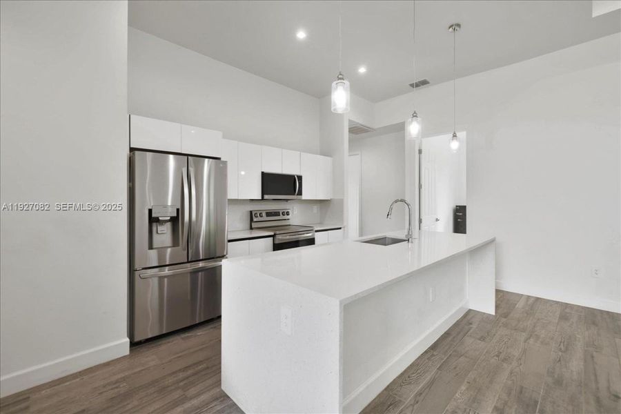 Furnished interior view inside a new home in , Lehigh Acres (Image 10).