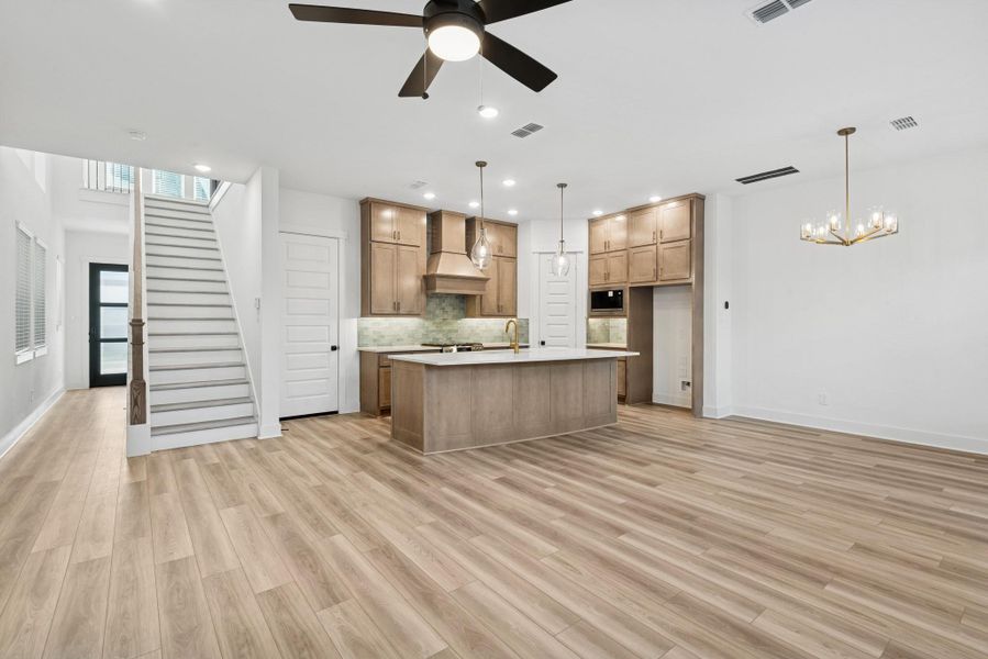 Furnished interior view inside a new home in Retreat at Oak Park, Houston (Image 5). Furnished interior view inside a new home in Retreat at Oak Park, Houston (Image 5).