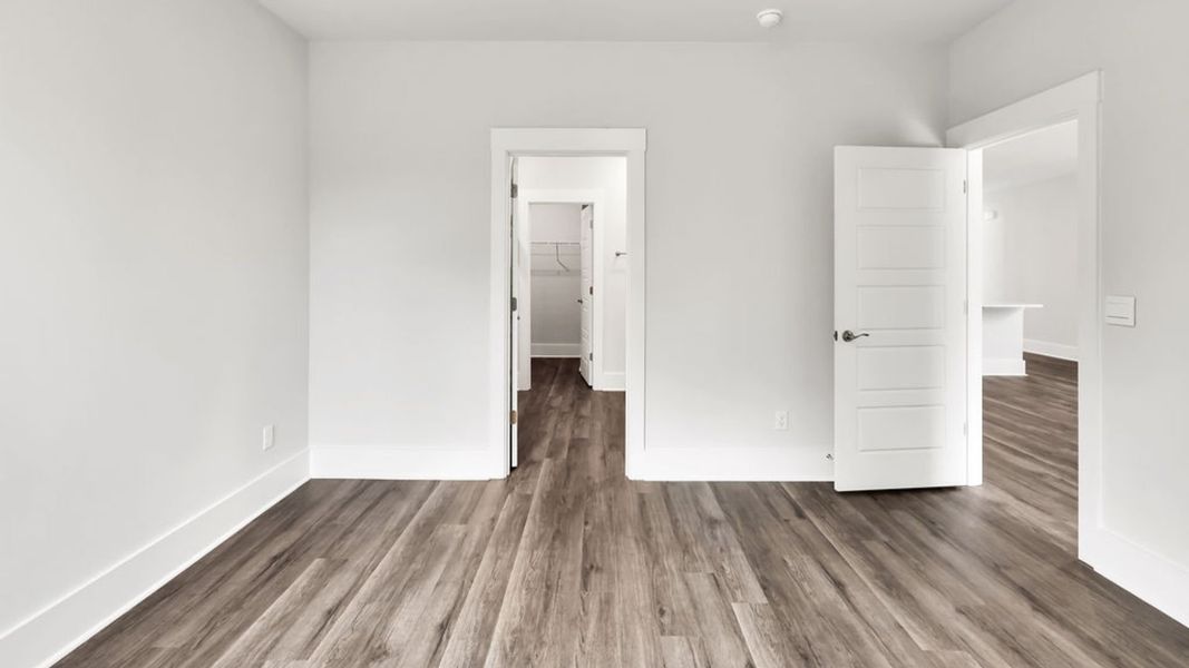 Spacious, unfurnished interior of a new home in The Pines at Blake Farm, Wilmington (Image 23).