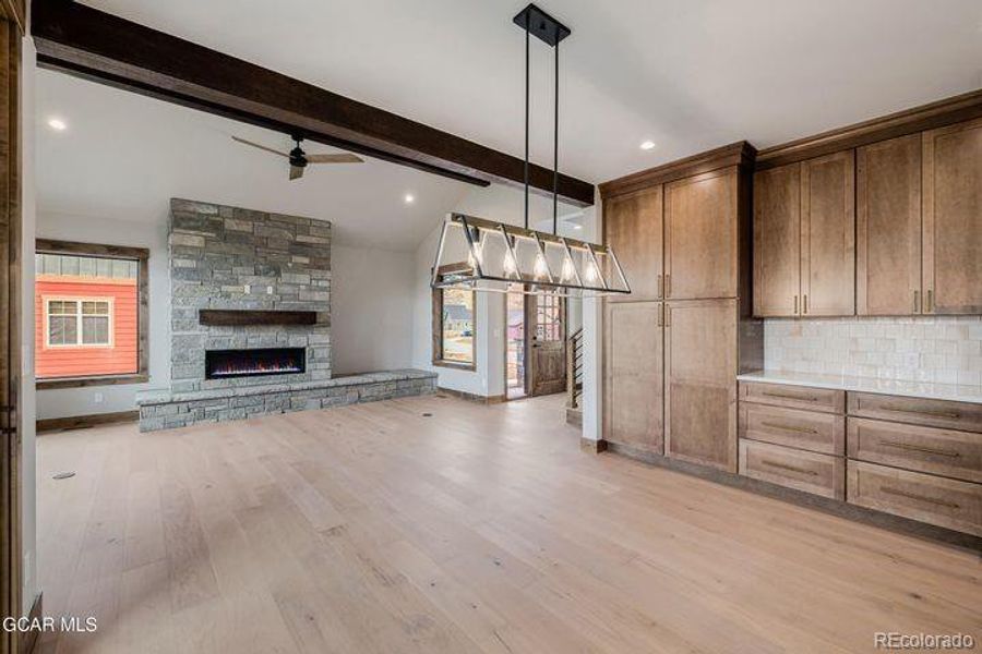 Image 49 of a home in .