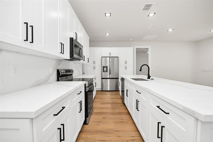 Furnished interior view inside a new home in , Dunnellon (Image 15).