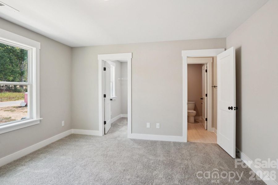 Spacious, unfurnished interior of a new home in , Rock Hill (Image 21).