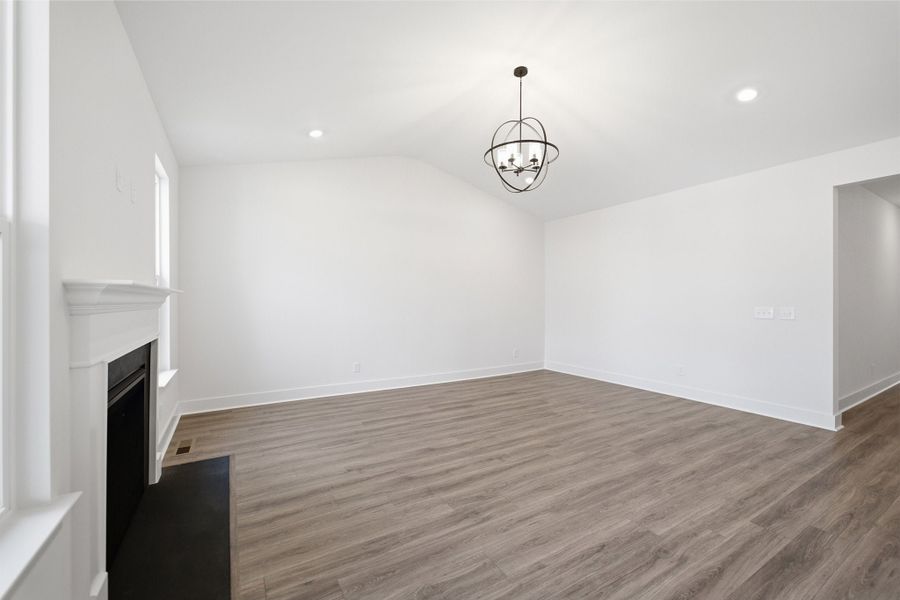 Spacious, unfurnished interior of a new home in McCain's Station, Gallatin (Image 50). Spacious, unfurnished interior of a new home in McCain's Station, Gallatin (Image 50).