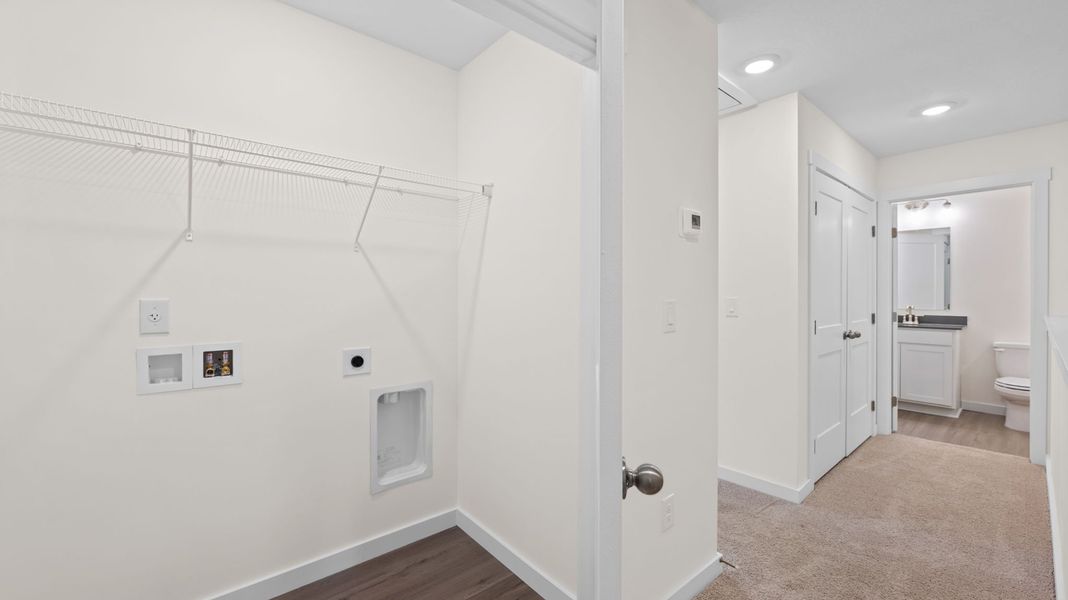 Representative unfurnished interior of a home built from the Tatum by D.R. Horton in Price's Point, Knoxville (Image 19).