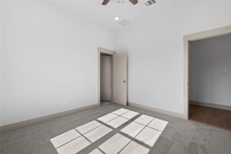 Spacious, unfurnished interior of a new home in , Lone Oak (Image 22).