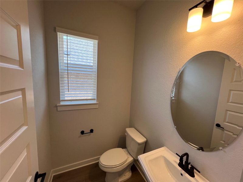 Image 37 of a home in Cascades at Onion Creek.