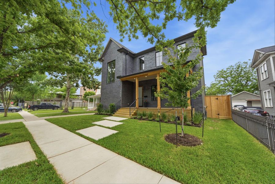 Front exterior of a new home in , Houston, TX, highlighting curb appeal (Image 26).