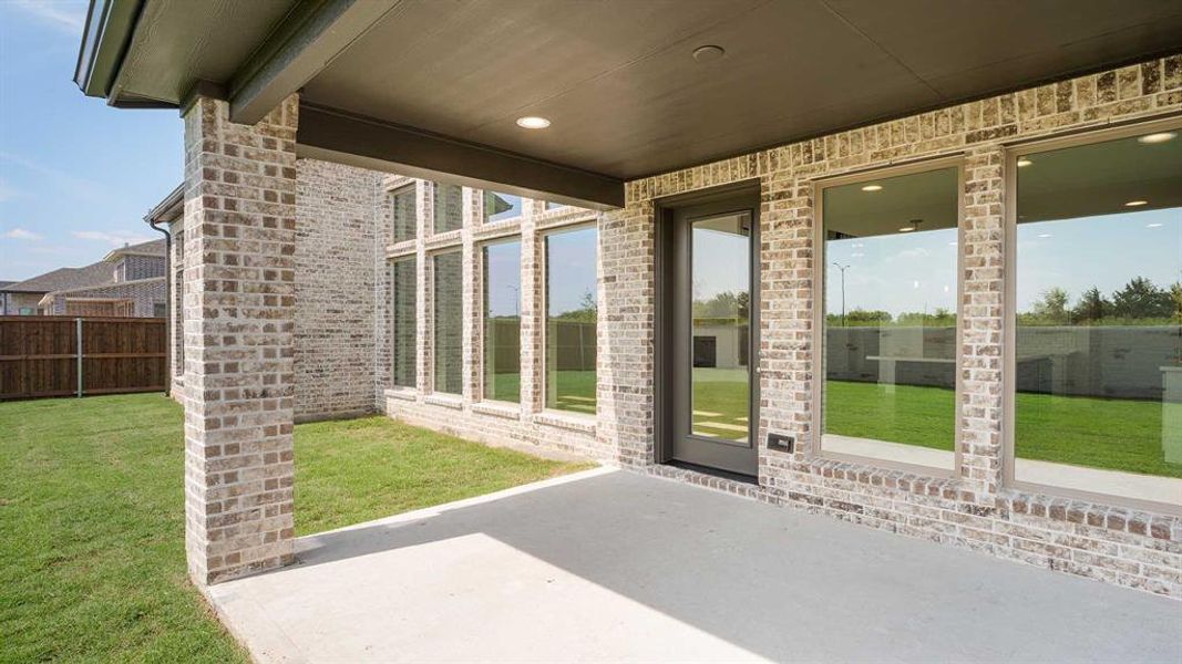 Spacious, unfurnished interior of a new home in Trinity Falls 60', McKinney (Image 23). Spacious, unfurnished interior of a new home in Trinity Falls 60', McKinney (Image 23).