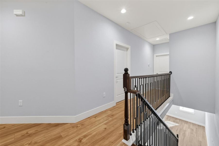 Spacious, unfurnished interior of a new home in , Houston (Image 34).