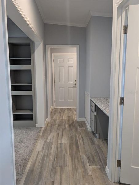 Spacious, unfurnished interior of a new home in , Hudson (Image 12).