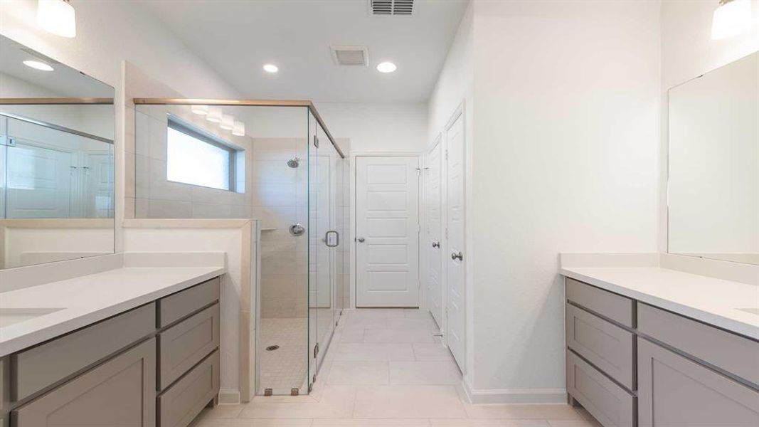 Furnished interior view inside a new home in Avondale 40', Fate (Image 6). Furnished interior view inside a new home in Avondale 40', Fate (Image 6).