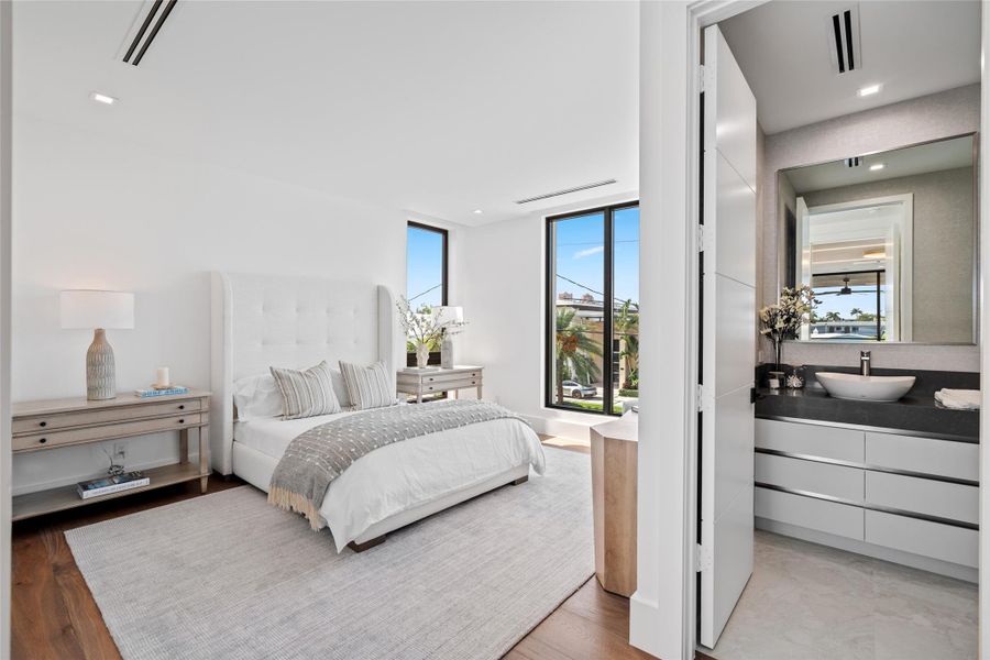 Furnished interior view inside a new home in , Fort Lauderdale (Image 6). Furnished interior view inside a new home in , Fort Lauderdale (Image 6).