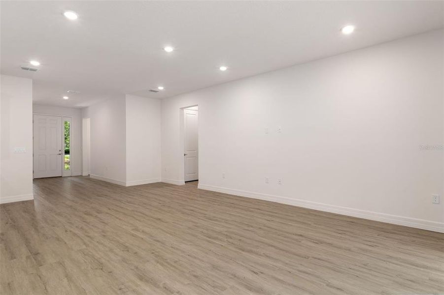 Spacious, unfurnished interior of a new home in , Hernando (Image 38). Spacious, unfurnished interior of a new home in , Hernando (Image 38).