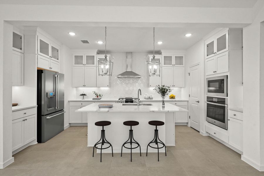 Gorgeous island kitchen (*Photo not of actual home and used for illustration purposes only.) Gorgeous island kitchen (*Photo not of actual home and used for illustration purposes only.)