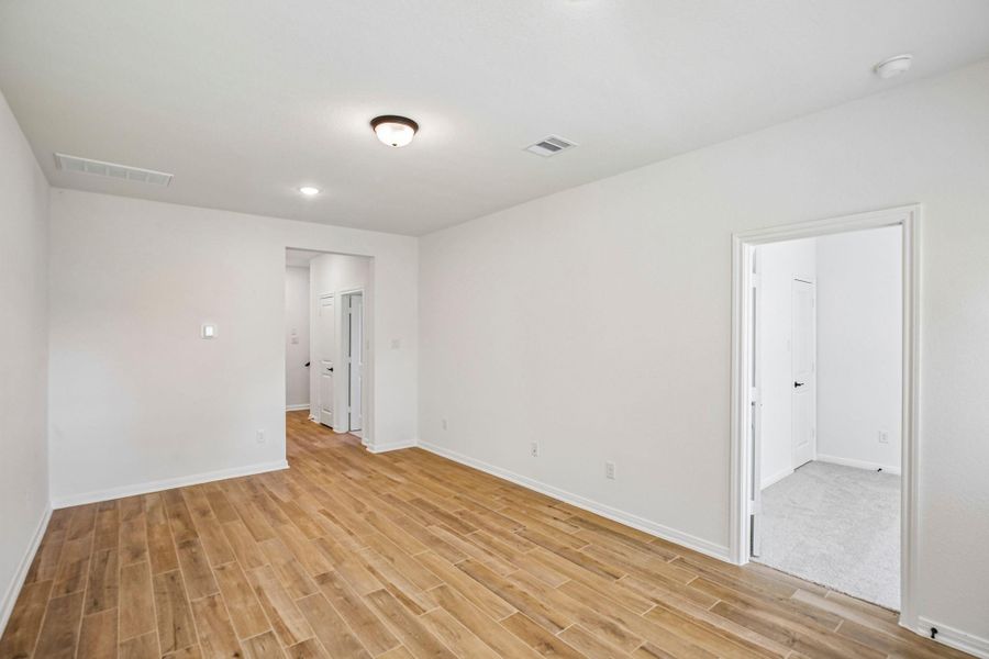 Spacious, unfurnished interior of a new home in Woodforest, Montgomery (Image 26). Spacious, unfurnished interior of a new home in Woodforest, Montgomery (Image 26).