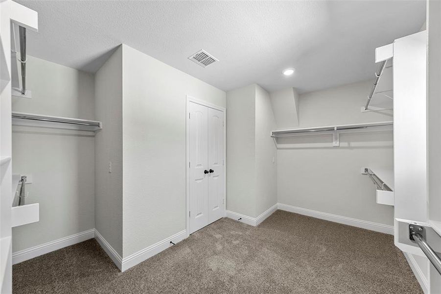 Spacious, unfurnished interior of a new home in High Meadows Estates, Nevada (Image 24).