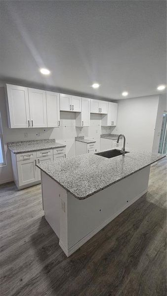 Furnished interior view inside a new home in , Haines City (Image 10).