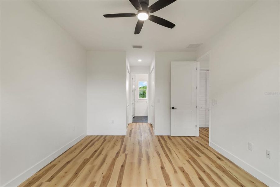 Spacious, unfurnished interior of a new home in , North Port (Image 40).