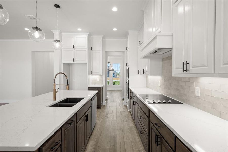 9420 Bluestem- Kitchen-3