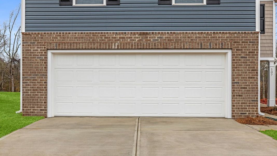 Exterior details and patio area of a home in Seneca Falls, Seneca (Image 3).
