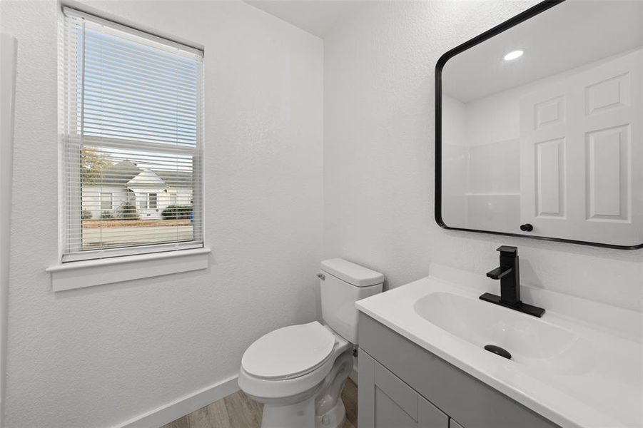 Furnished interior view inside a new home in , Waco (Image 7).